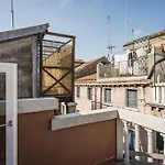 Myplace Ca D\'Oro Family Apartment
